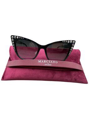GUESS BY MARCIANO SUNWEAR -  Model #GM00000 (NEW IN BOX)